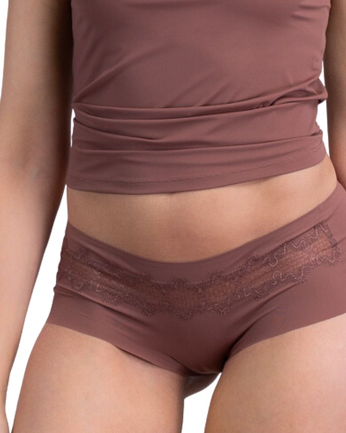 Мягкие бесшовные трусики с кружевом Uwila Warrior, коричневый/бежевый
Мягкие бесшовные трусики с кружевом Uwila Warrior, коричневый/бежевый