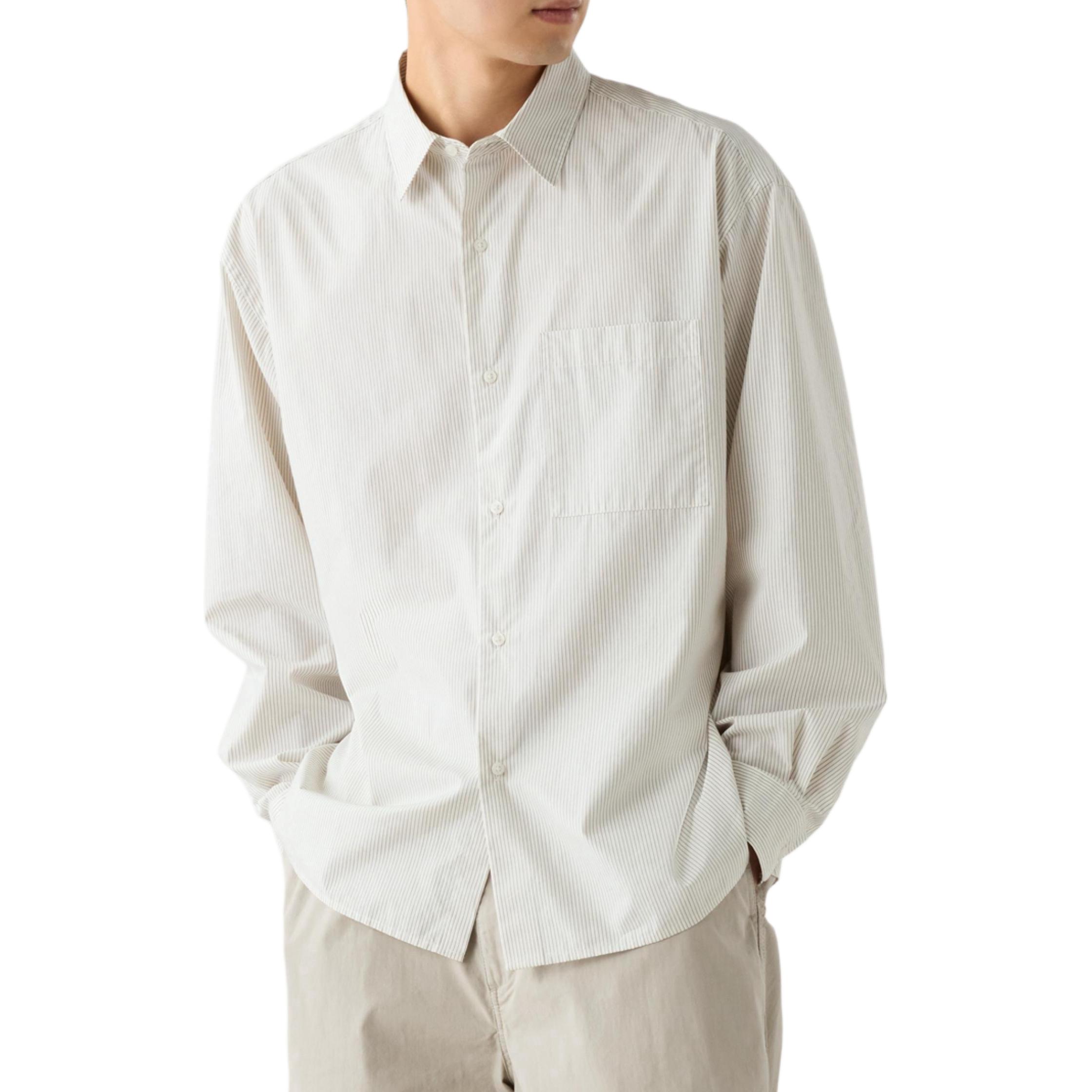 Футболка унисекс цвета айвори UNIQLO
Футболка унисекс цвета айвори UNIQLO