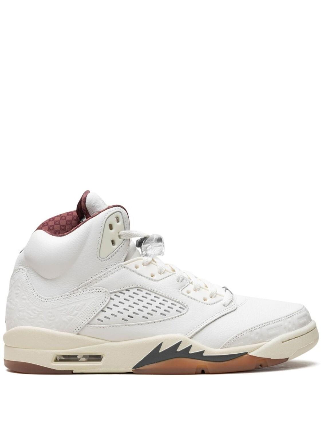 Кроссовки Jordan Air Jordan 5 "Эль Грито", белый
Кроссовки Jordan Air Jordan 5 "Эль Грито", белый