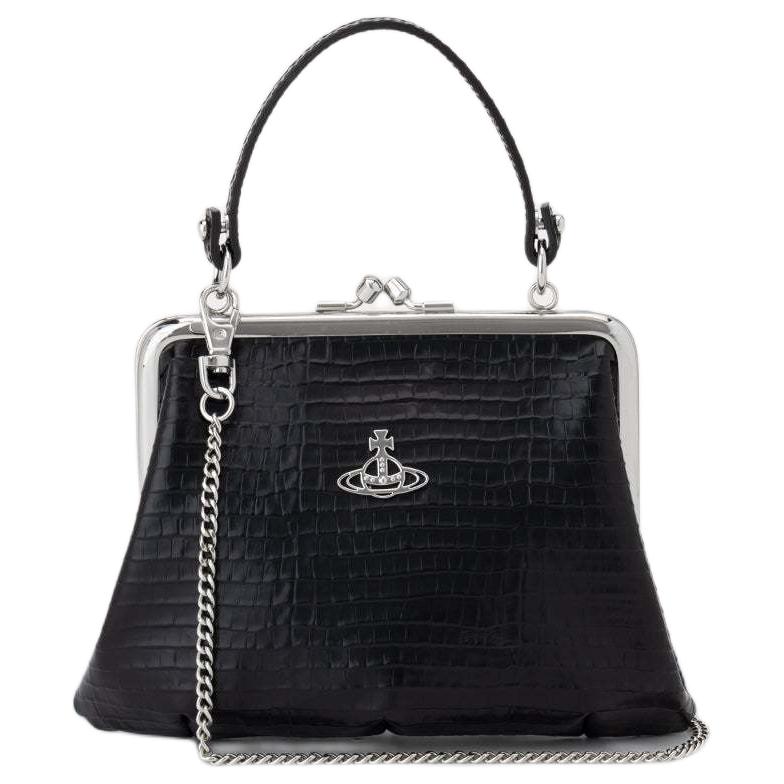 Vivienne Westwood Кожаная сумка через плечо женская черная
Vivienne Westwood Кожаная сумка через плечо женская черная