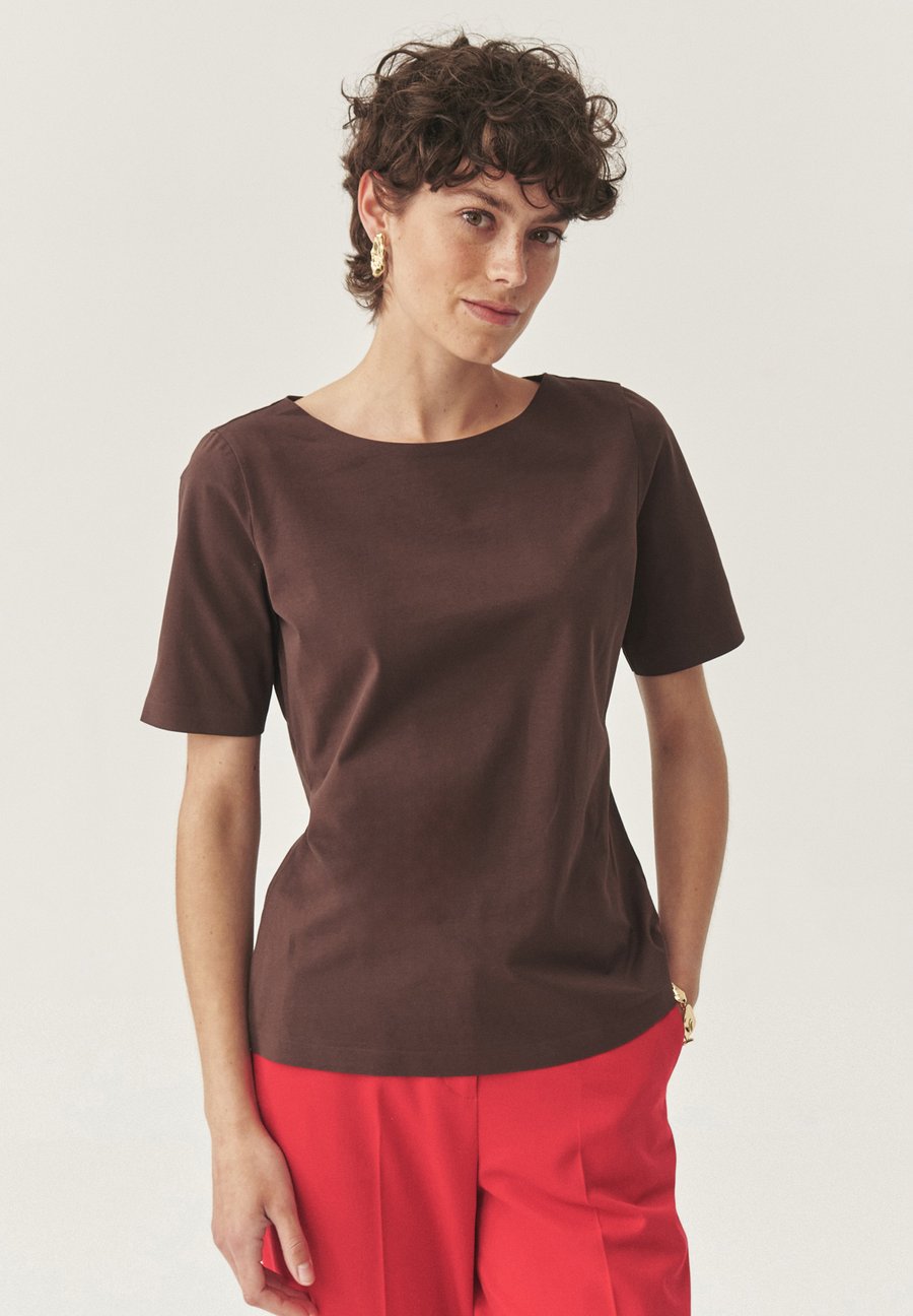 Футболка TATUUM Basic T-shirt, Nesquik Brown/Brown, Коричневый, Футболка TATUUM Basic T-shirt, Nesquik Brown/Brown
Футболка TATUUM Basic T-shirt, Nesquik Brown/Brown, Коричневый, Футболка TATUUM Basic T-shirt, Nesquik Brown/Brown