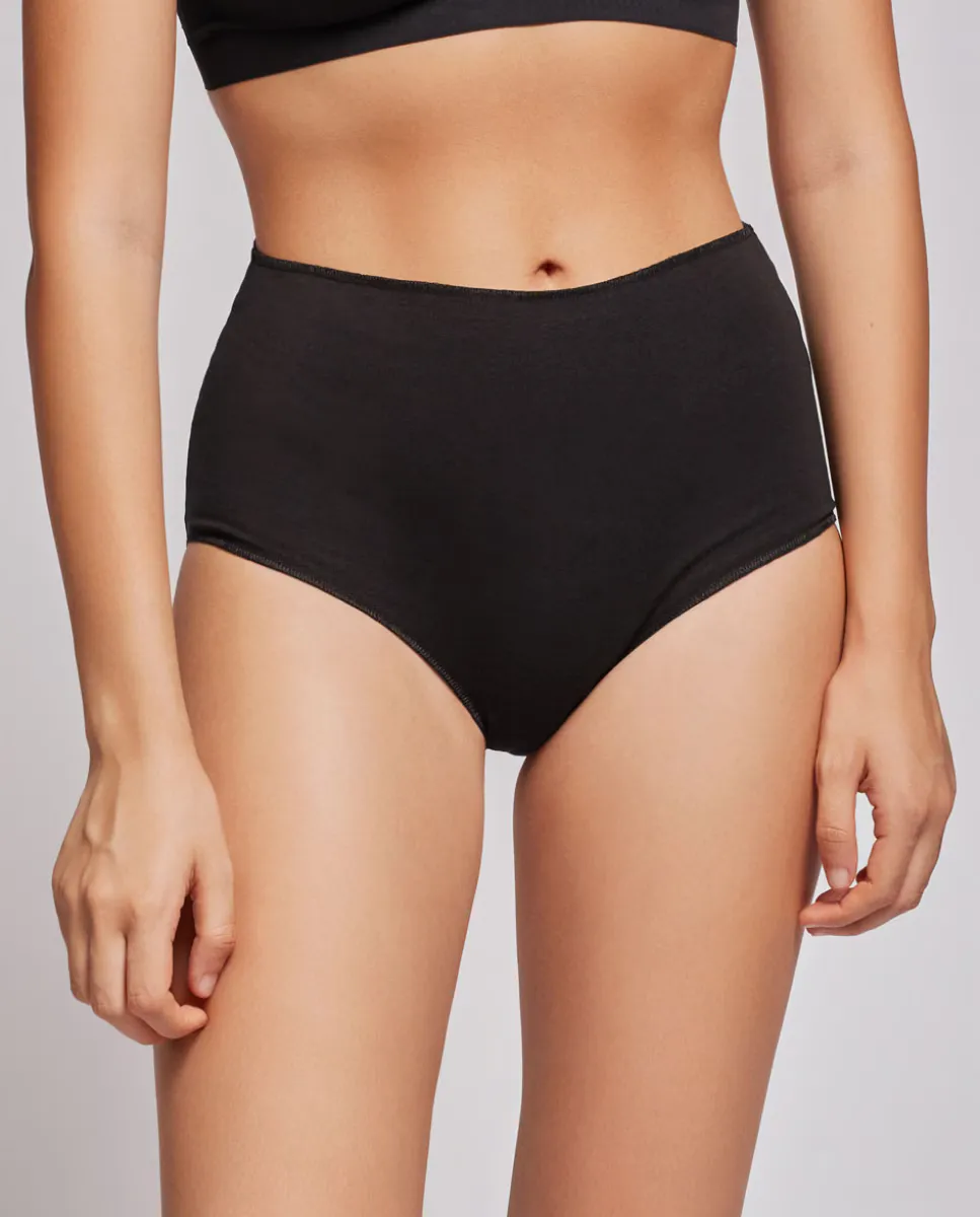 Однотонные высокие трусы из органического хлопка Gisela, черный
Однотонные высокие трусы из органического хлопка Gisela, черный