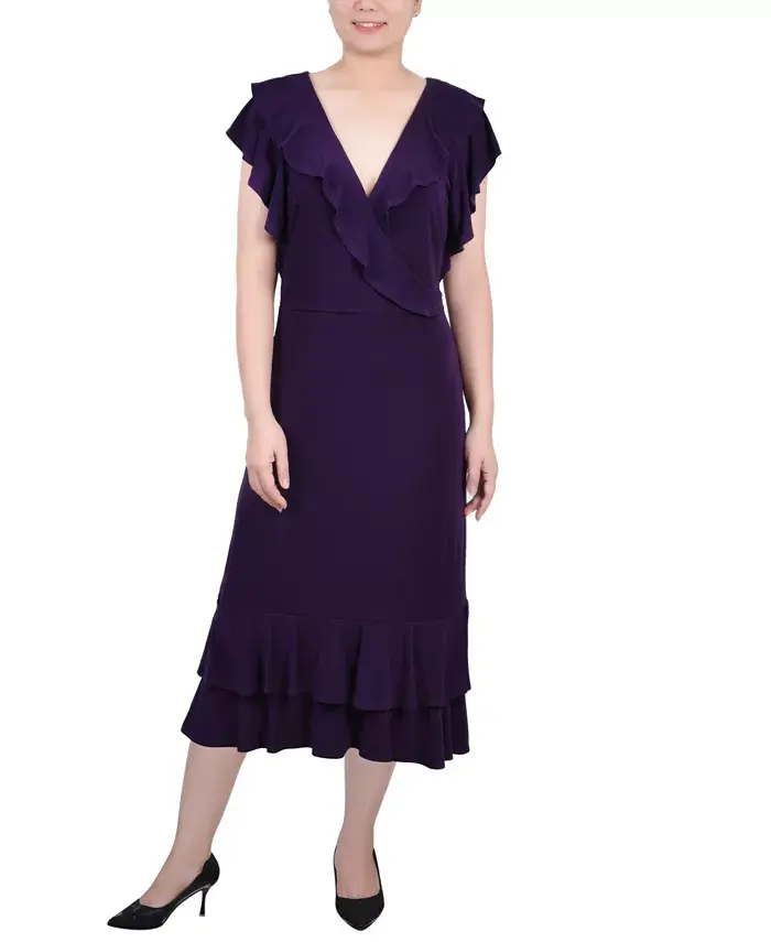 Женское платье с короткими рукавами-крылышками и оборкой на шее NY Collection, фиолетовый
Женское платье с короткими рукавами-крылышками и оборкой на шее NY Collection, фиолетовый