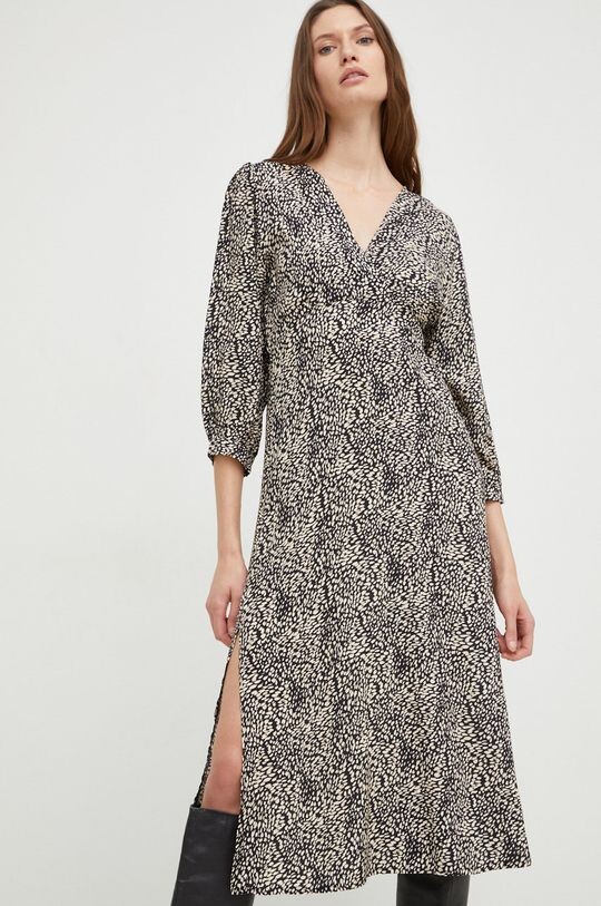 Платье Answear Lab, черный
Платье Answear Lab, черный