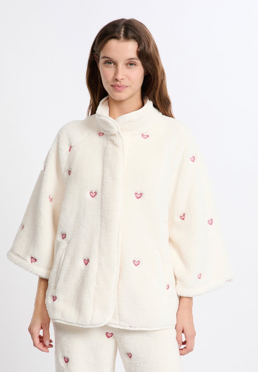 Пижамный топ Etam MALIA, Off-White
Пижамный топ Etam MALIA, Off-White