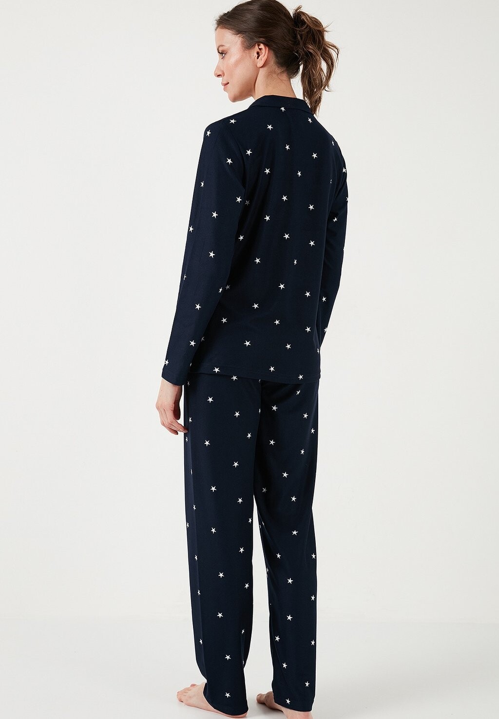 Пижамный комплект SET REGULAR FIT LELA, темно-синий
Пижамный комплект SET REGULAR FIT LELA, темно-синий