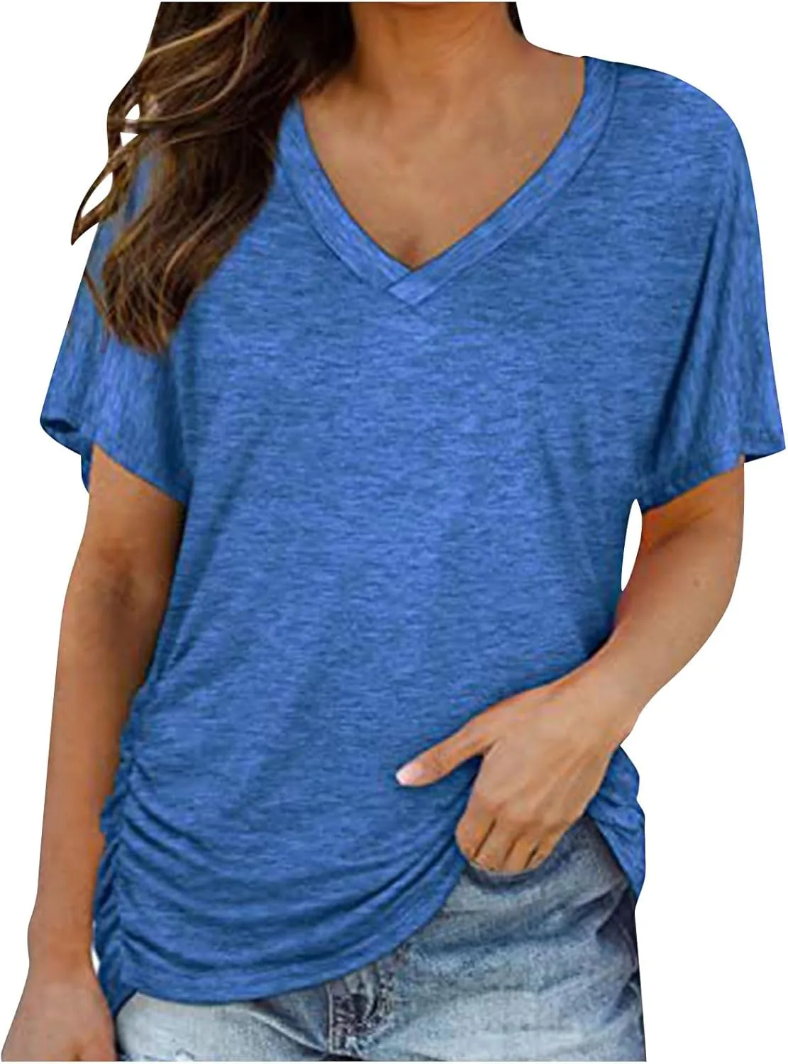 Женская футболка с V-образным вырезом и боковой сборкой
Женская футболка с V-образным вырезом и боковой сборкой