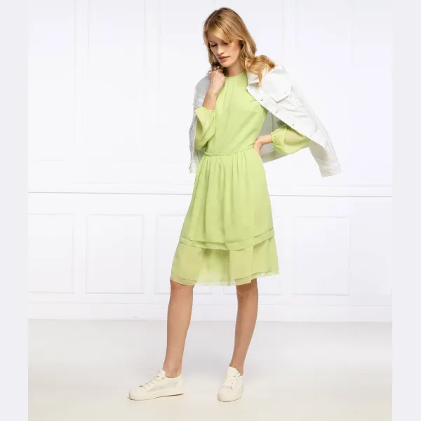 Платье ромашка Joop!, зеленый
Платье ромашка Joop!, зеленый