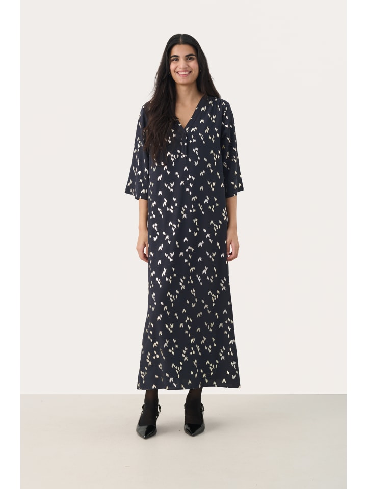 Платье BeritPW, прямого кроя, с темно-синим фольгированным принтом PART TWO
Платье BeritPW, прямого кроя, с темно-синим фольгированным принтом PART TWO