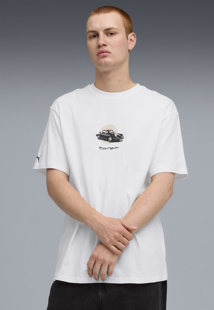 Футболка Puma PORSCHE LEGACY , White, Белый, Футболка Puma PORSCHE LEGACY , White
Футболка Puma PORSCHE LEGACY , White, Белый, Футболка Puma PORSCHE LEGACY , White