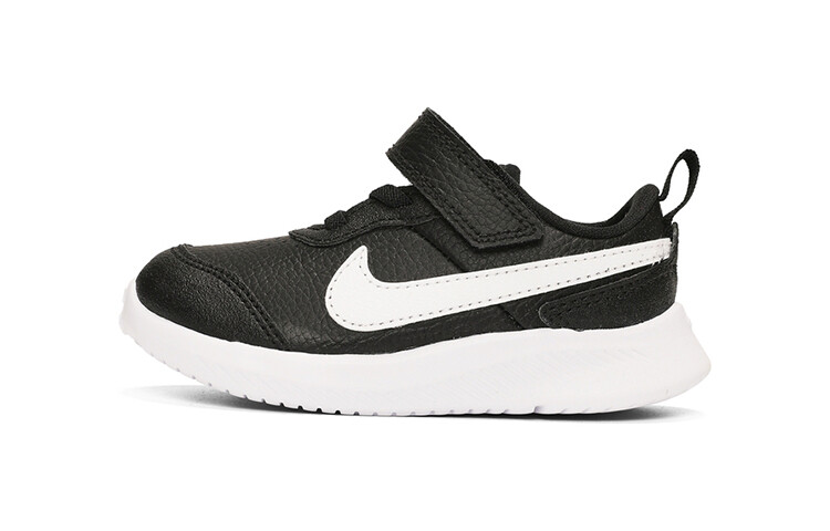 Кожаные кроссовки Nike Varsity для малышей TD 
Кожаные кроссовки Nike Varsity для малышей TD