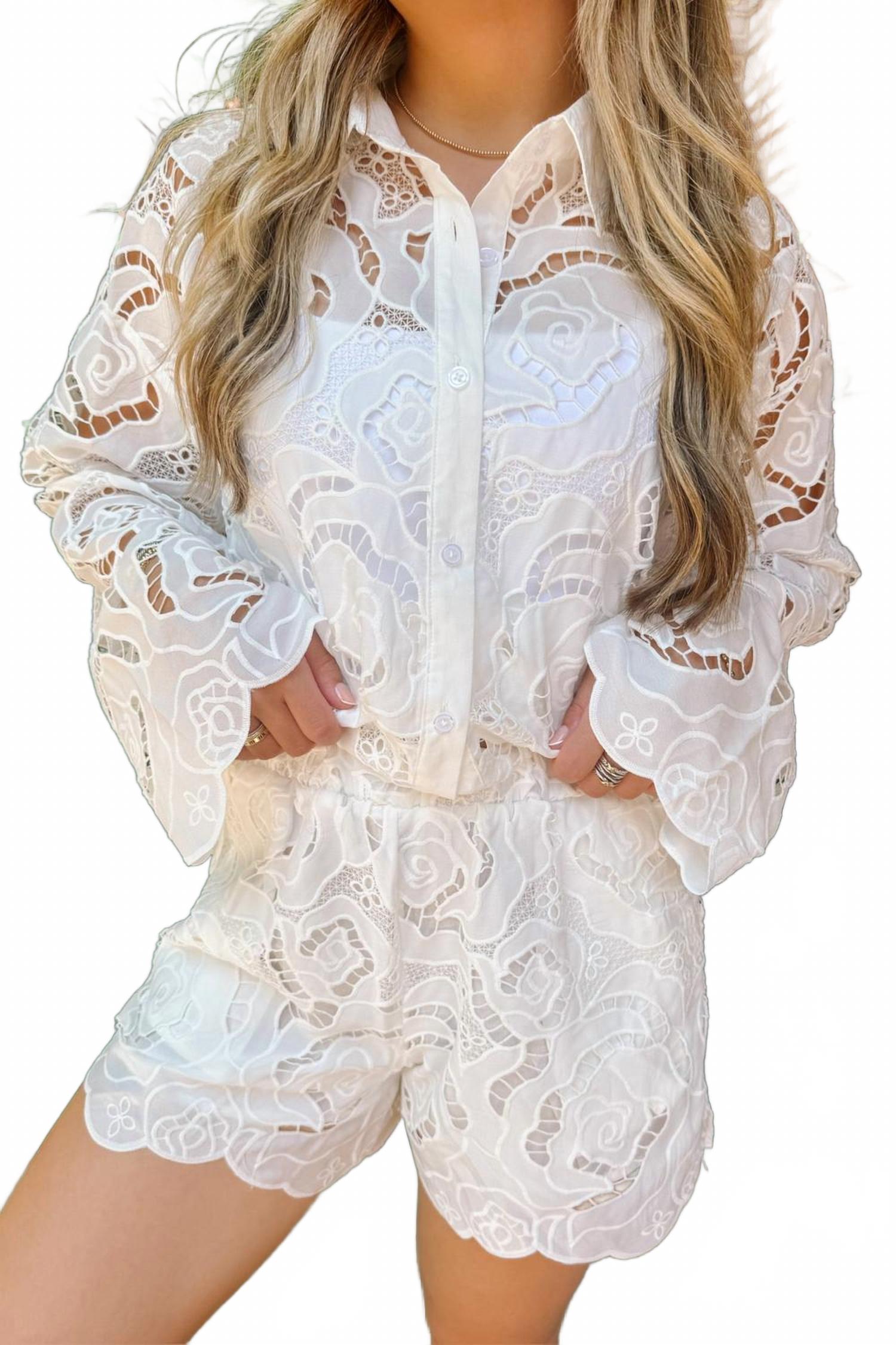 Белые шорты с ажурной вышивкой Lilbelle Charlotte
Белые шорты с ажурной вышивкой Lilbelle Charlotte