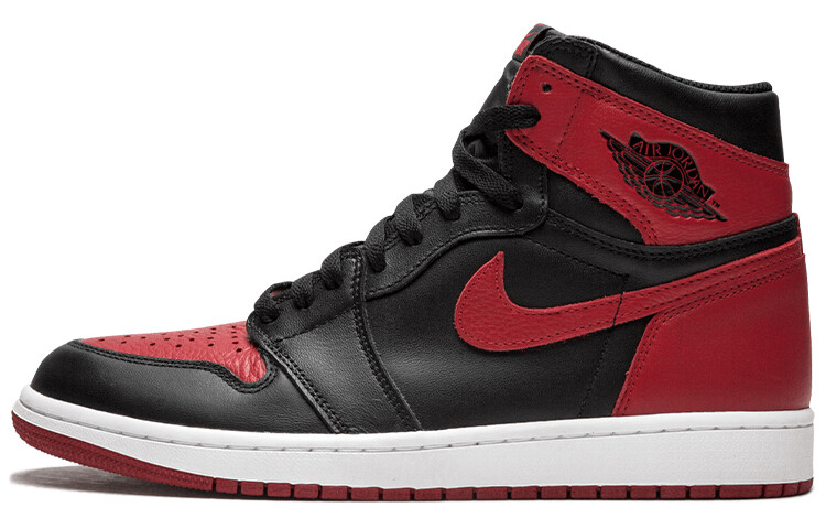 Кроссовки Jordan 1 Retro High Bred Banned 2016
Кроссовки Jordan 1 Retro High Bred Banned 2016