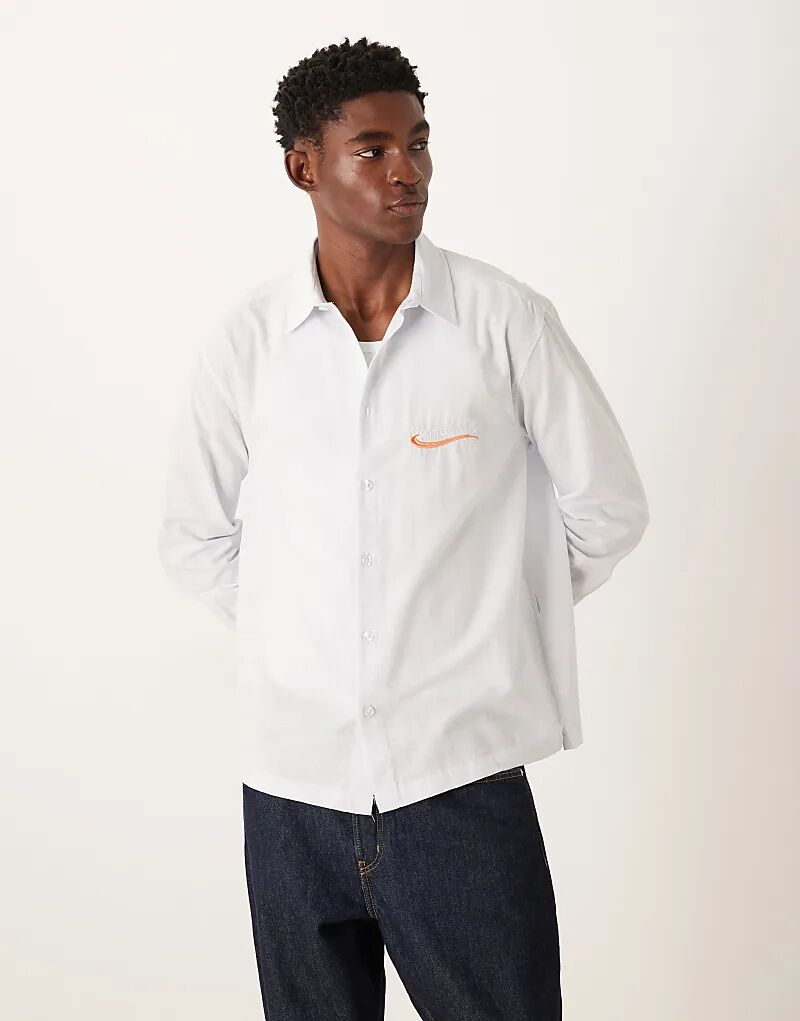 Свободная рубашка ASOS DESIGN синего цвета с вышивкой на груди
Свободная рубашка ASOS DESIGN синего цвета с вышивкой на груди