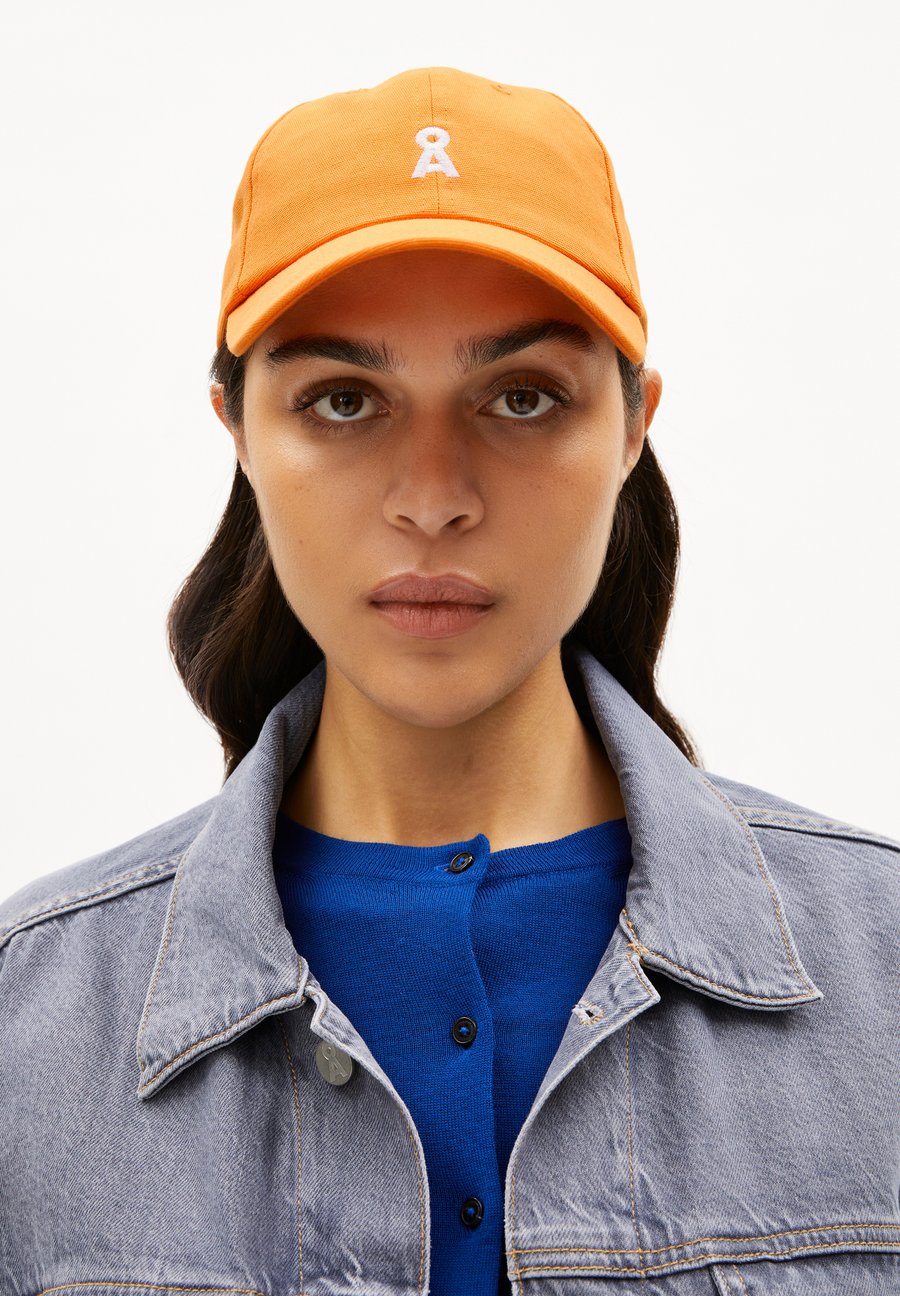 Бейсболка ARMEDANGELS YAANIS BOLD, Light Tangerine/Orange
Бейсболка ARMEDANGELS YAANIS BOLD, Light Tangerine/Orange