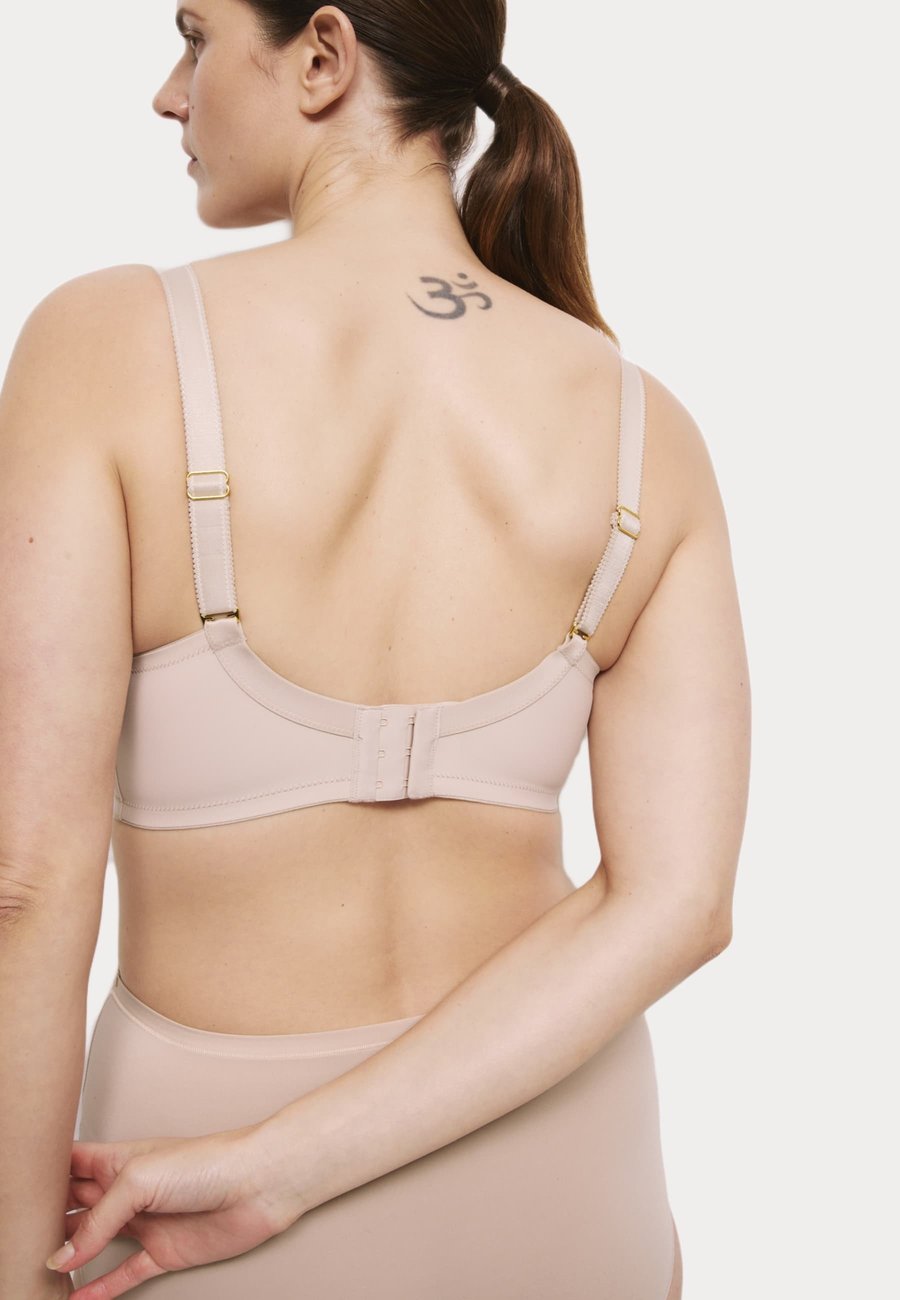 Бюстгальтер Marks & Spencer AMELIA TOTAL SUPPORT, Opaline/Beige
Бюстгальтер Marks & Spencer AMELIA TOTAL SUPPORT, Opaline/Beige