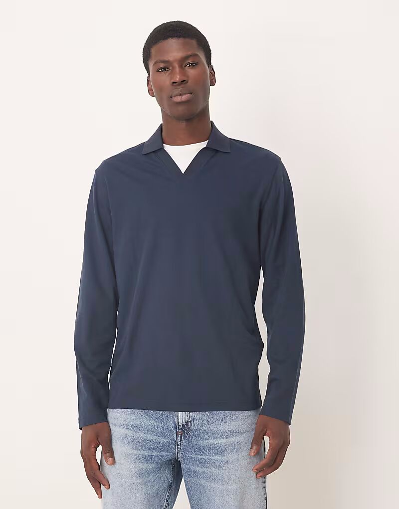 Поло с разрезом на горловине в темно-синем цвете Selected
Поло с разрезом на горловине в темно-синем цвете Selected