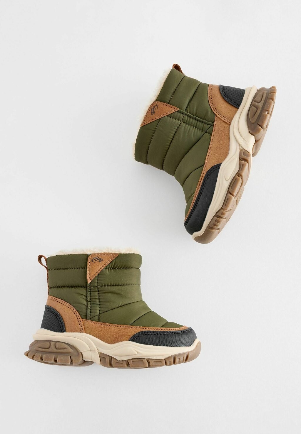 Ботинки Next, зеленый
Ботинки Next, зеленый