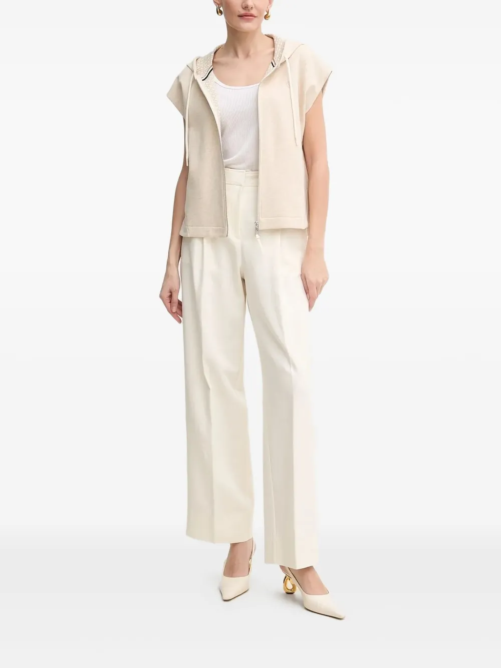 Худи на молнии без рукавов BOSS, нейтральный
Худи на молнии без рукавов BOSS, нейтральный