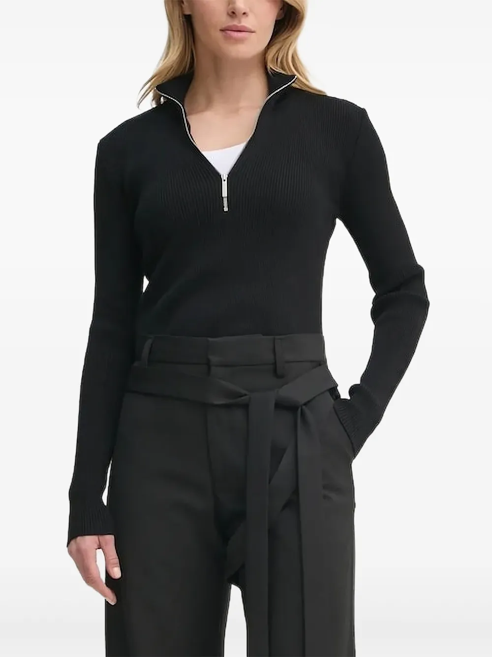 Ребристый свитер с застежкой-молнией на половину длины Gestuz, черный
Ребристый свитер с застежкой-молнией на половину длины Gestuz, черный