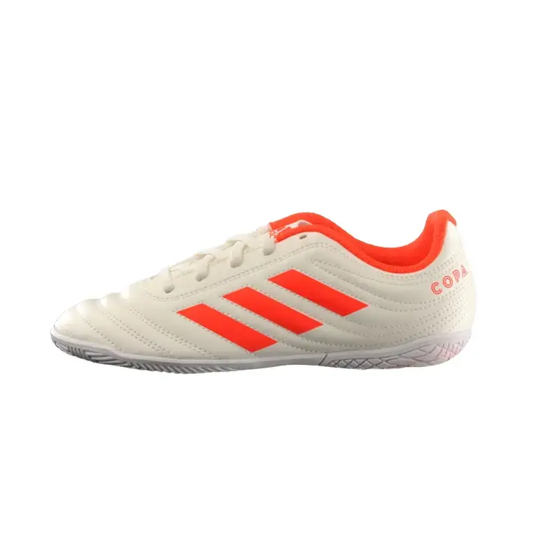 Футбольные бутсы Copa Tango Kids Kids Adidas, белый/красный
Футбольные бутсы Copa Tango Kids Kids Adidas, белый/красный