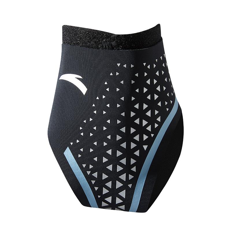 Стабилизаторы голеностопа для футбола, баскетбола, бега, велоспорта унисекс полиамид, полиэстер, эластан ANTA, черный
Стабилизаторы голеностопа для футбола, баскетбола, бега, велоспорта унисекс полиамид, полиэстер, эластан ANTA, черный