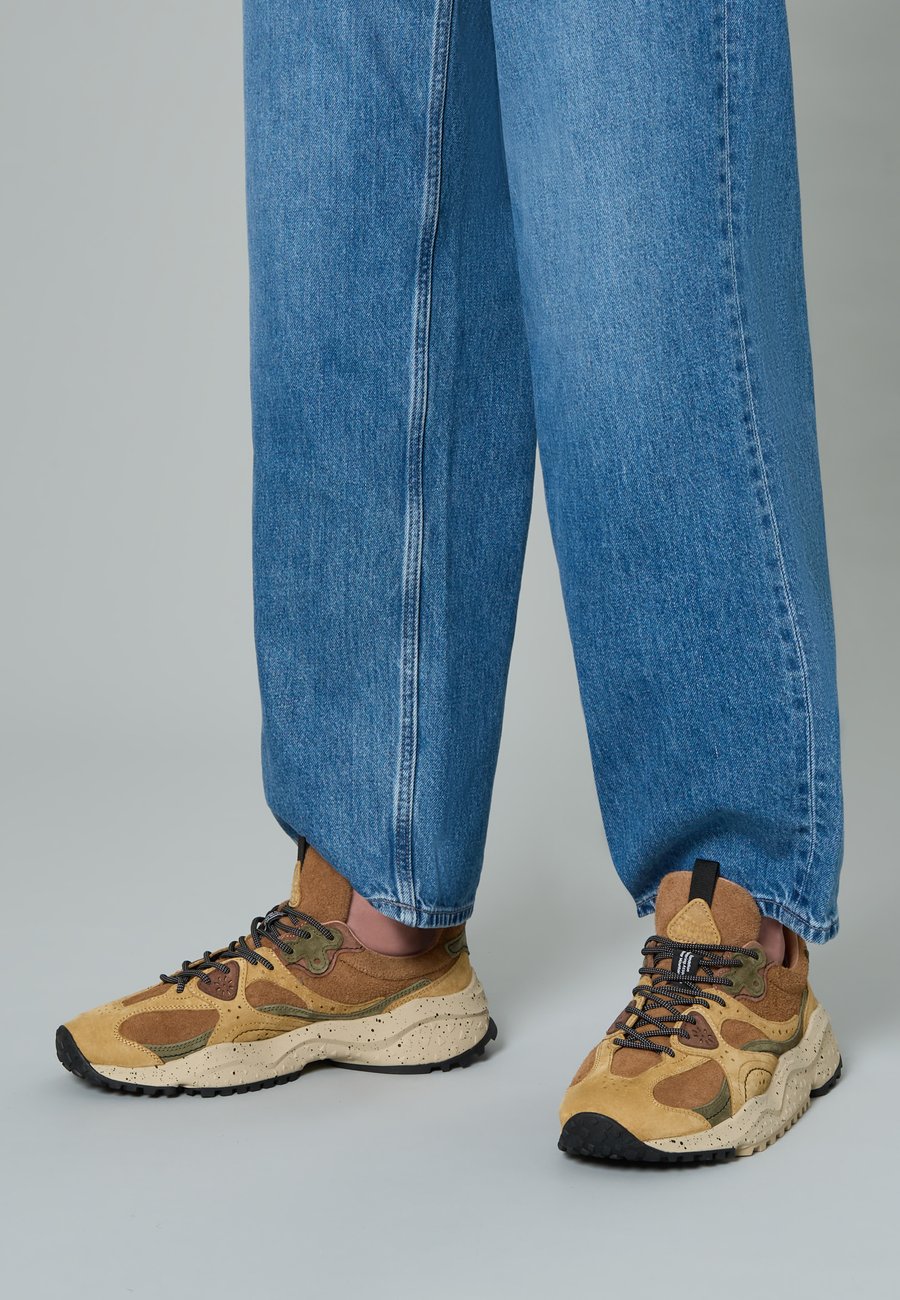 Кроссовки Flower Mountain Trainers, Braun/Brown
Кроссовки Flower Mountain Trainers, Braun/Brown