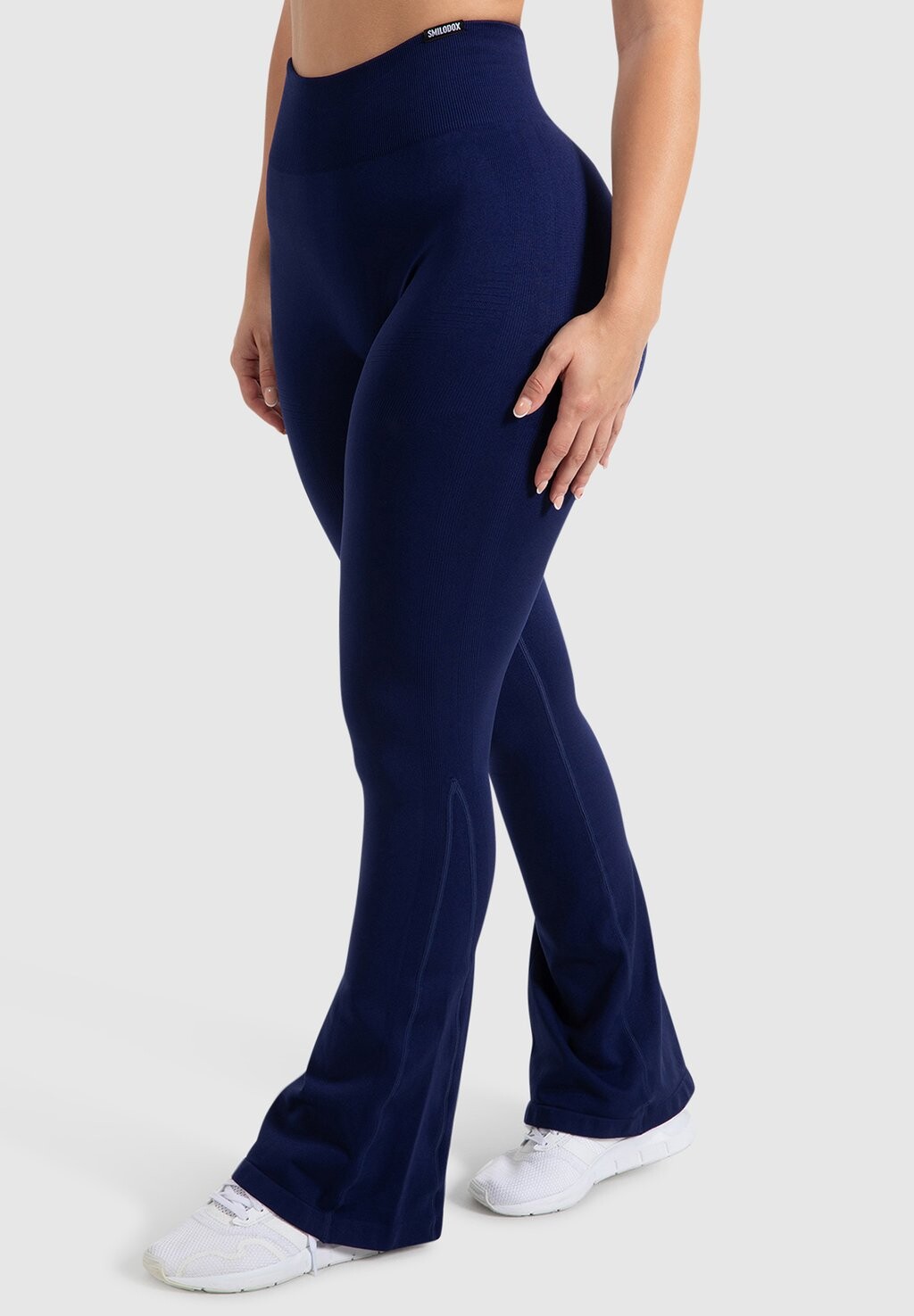 Брюки SCHLAG AYLIN SCRUNCH Smilodox, темно-синий
Брюки SCHLAG AYLIN SCRUNCH Smilodox, темно-синий