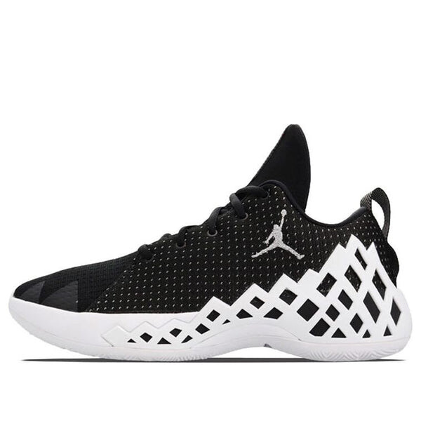 Кроссовки jordan jumpman diamond low 'metallic silver' Nike, черный
Кроссовки jordan jumpman diamond low 'metallic silver' Nike, черный