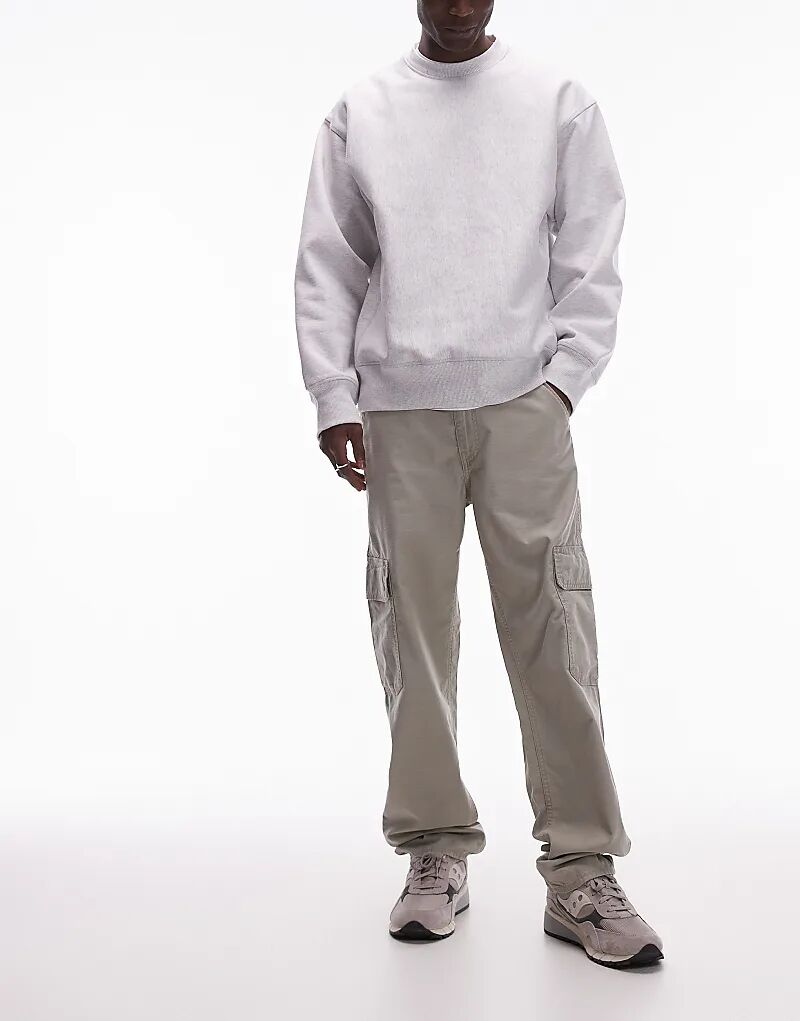 Брюки-карго Levi's 568 прямого кроя бежевого цвета
Брюки-карго Levi's 568 прямого кроя бежевого цвета