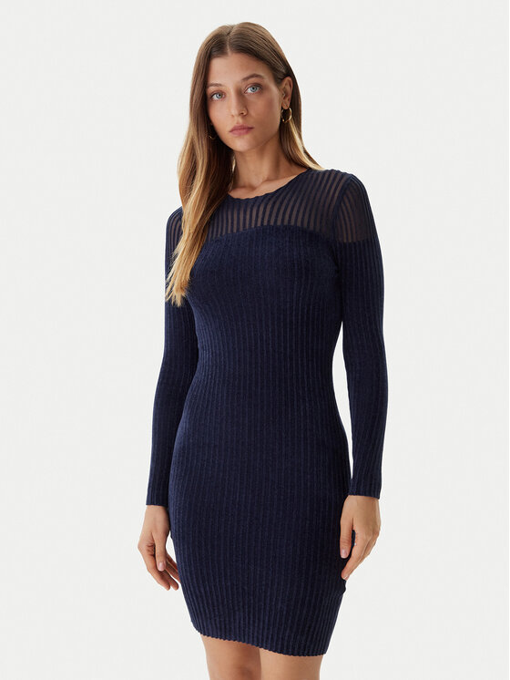 Вязаное платье slim fit W5BK63 Z0890 Guess, синий
Вязаное платье slim fit W5BK63 Z0890 Guess, синий