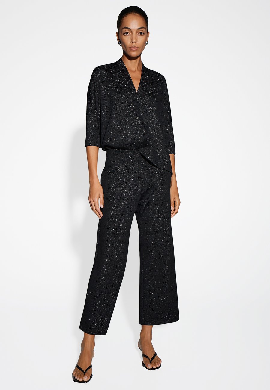 Брюки someday. MID RISE WIDE STRAIGHT CUT, Black
Брюки someday. MID RISE WIDE STRAIGHT CUT, Black