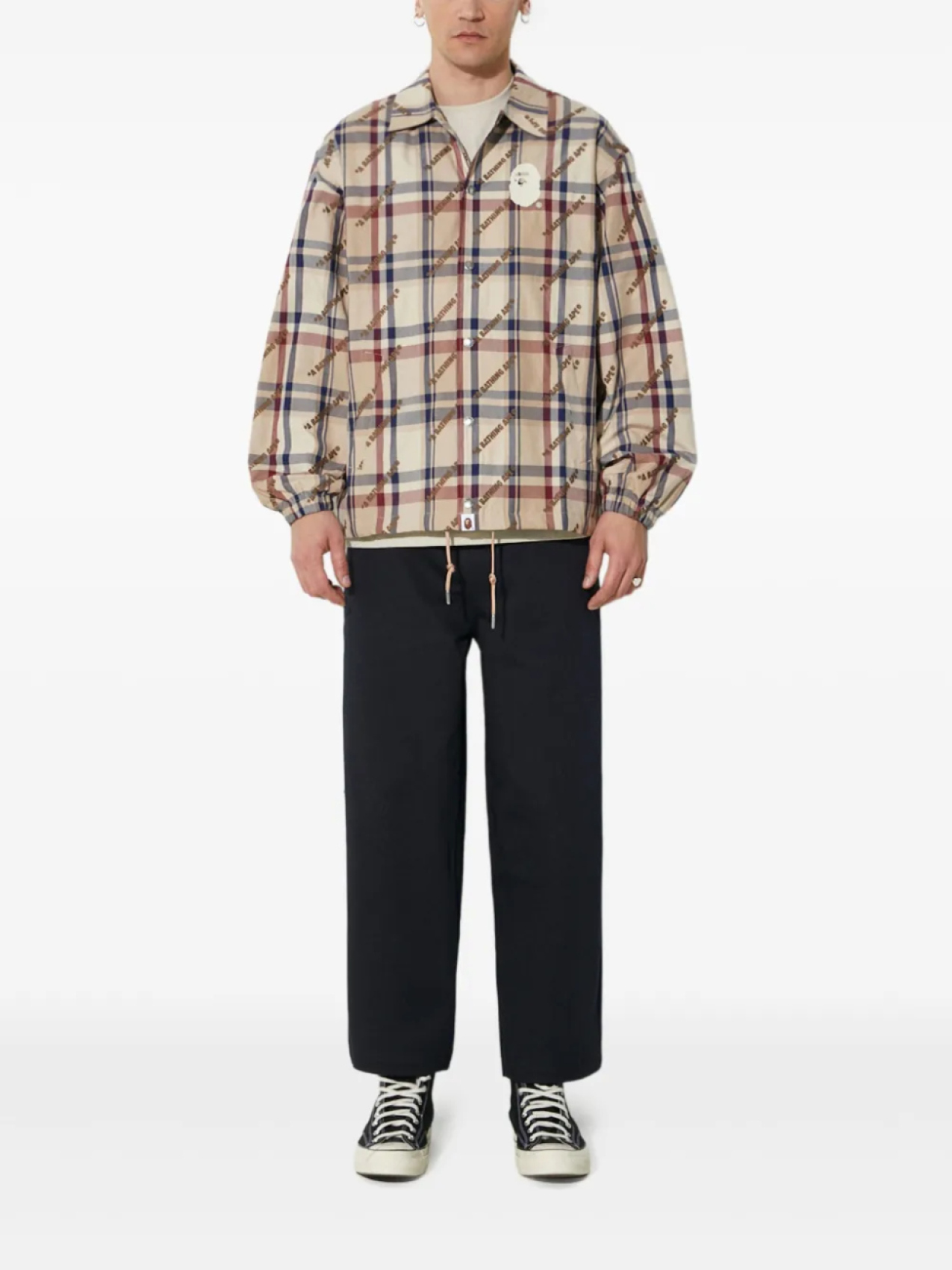 A BATHING APE клетчатая куртка с логотипом, нейтральный 
A BATHING APE клетчатая куртка с логотипом, нейтральный