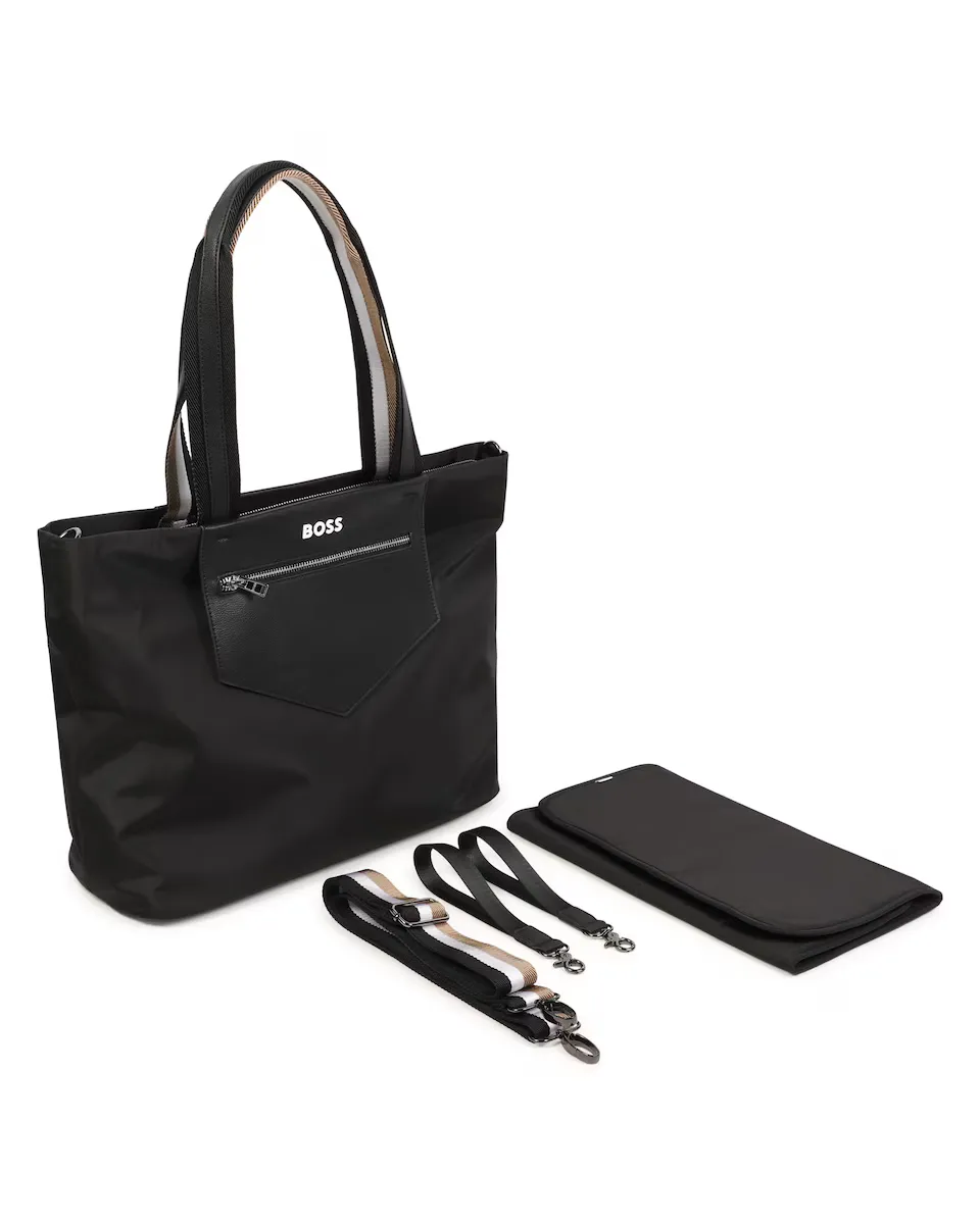 Черная сумка для подгузников из полиэстера BOSS Kidswear, чёрный 
Черная сумка для подгузников из полиэстера BOSS Kidswear, чёрный