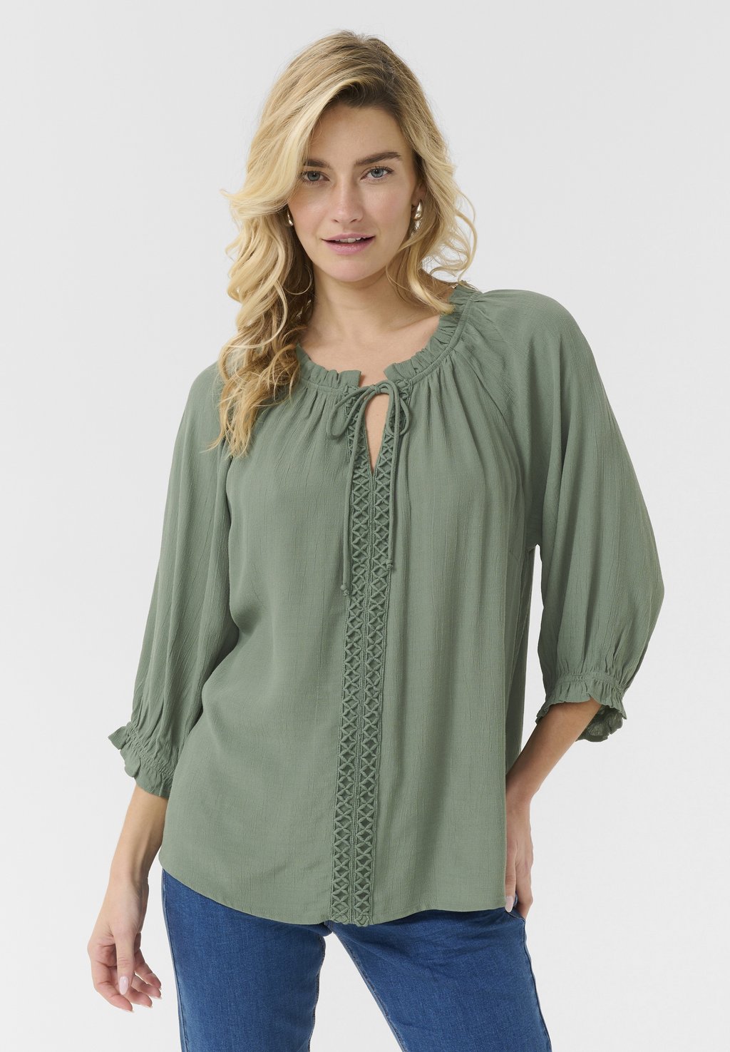 Блуза Cream, темно-зеленый
Блуза Cream, темно-зеленый