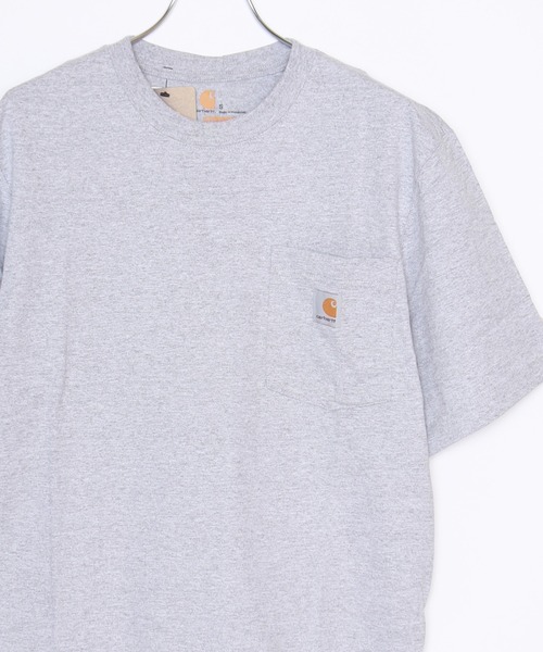 Футболка с коротким рукавом, карманом и нашивкой Carhartt
Футболка с коротким рукавом, карманом и нашивкой Carhartt