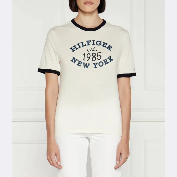 Университетская футболка стандартного кроя Tommy Hilfiger, бежевый
Университетская футболка стандартного кроя Tommy Hilfiger, бежевый