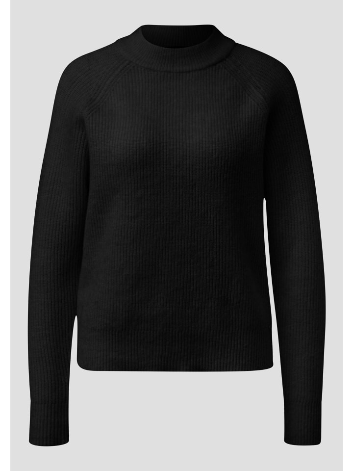 Вязаный свитер в цвете 99W0_black QS
Вязаный свитер в цвете 99W0_black QS