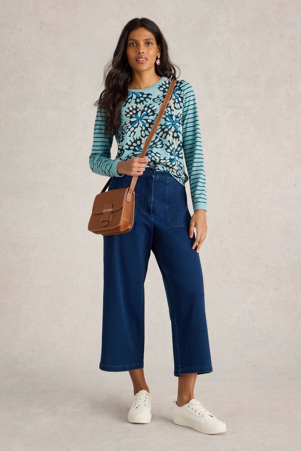 Футболка с длинным рукавом Clara из 100% хлопка White Stuff, синий
Футболка с длинным рукавом Clara из 100% хлопка White Stuff, синий