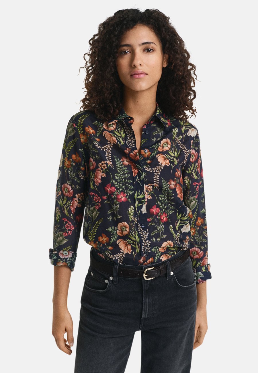 Блуза GANT REG FLORAL PRINT , Evening Blue/Dark Blue
Блуза GANT REG FLORAL PRINT , Evening Blue/Dark Blue