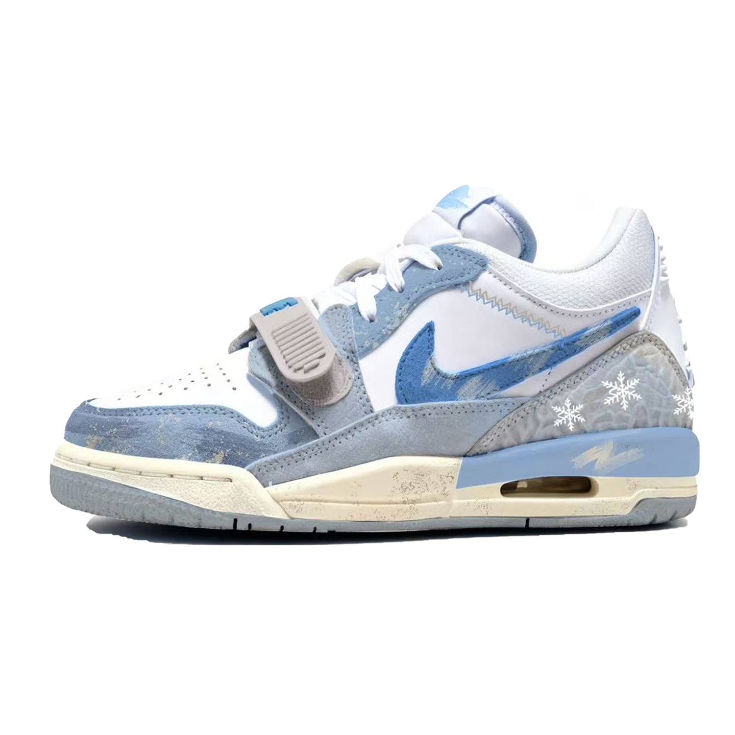 Jordan Детские баскетбольные кроссовки Legacy 312 низкие противоскользящие износостойкие sky blue unisex
Jordan Детские баскетбольные кроссовки Legacy 312 низкие противоскользящие износостойкие sky blue unisex