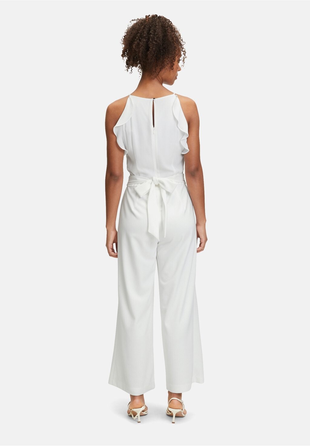 Комбинезон VON Vera Mont, цвет weiß
Комбинезон VON Vera Mont, цвет weiß