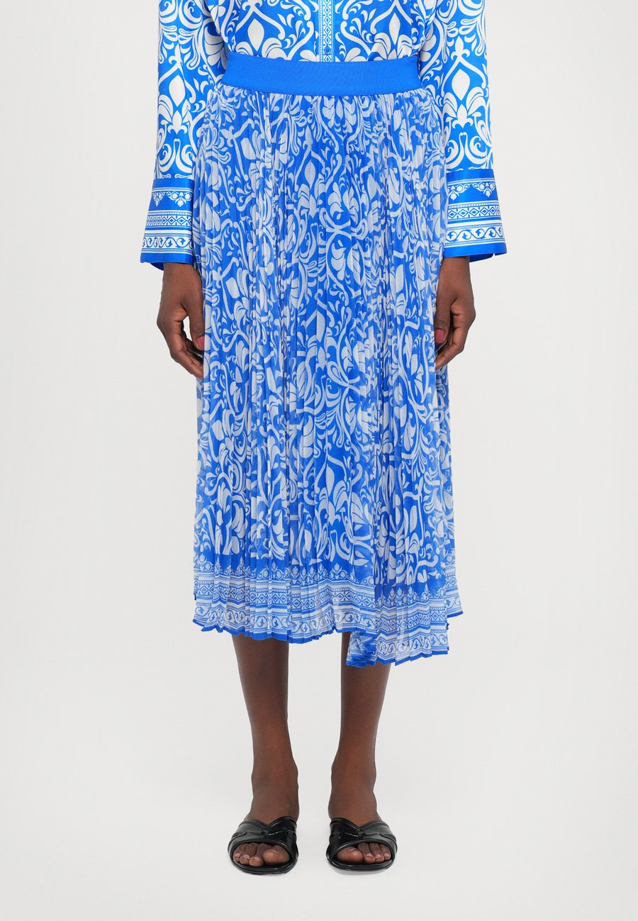 Юбка Alice + Olivia SKIRT, Soiree True Blue/Blue
Юбка Alice + Olivia SKIRT, Soiree True Blue/Blue