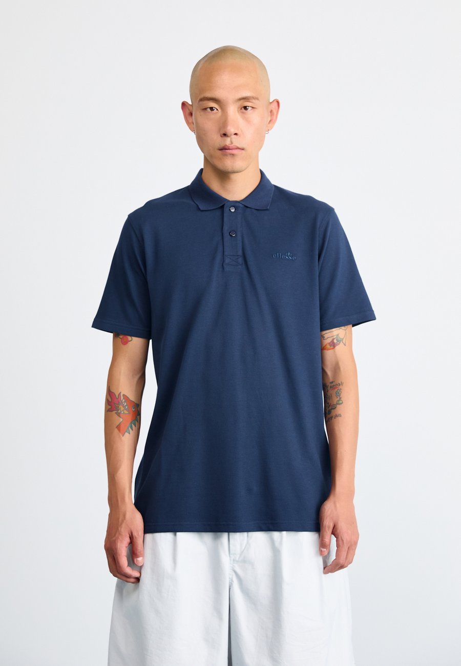 Поло Ellesse SENAGO, Navy/Dark Blue, Синий, Поло Ellesse SENAGO, Navy/Dark Blue
Поло Ellesse SENAGO, Navy/Dark Blue, Синий, Поло Ellesse SENAGO, Navy/Dark Blue