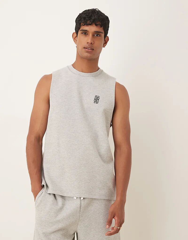 Свободный топ ASOS DESIGN из плотной ткани с вышивкой и петлями на спине, цвет: серый меланж
Свободный топ ASOS DESIGN из плотной ткани с вышивкой и петлями на спине, цвет: серый меланж