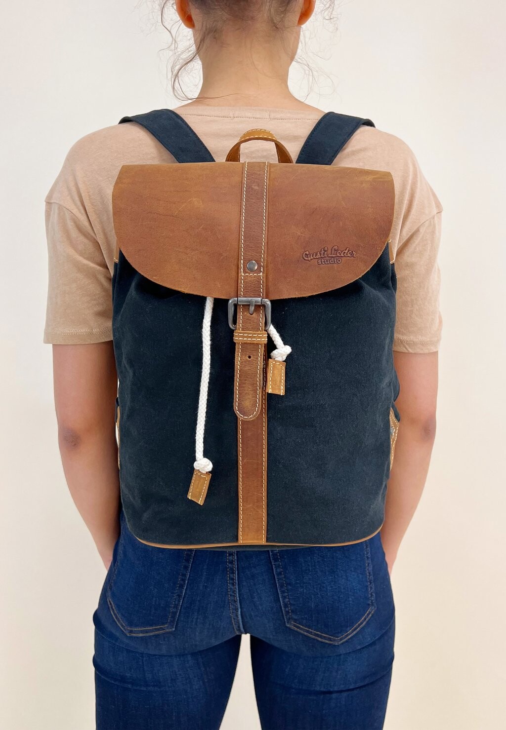 Рюкзак PAULA Gusti Leder, цвет navy
Рюкзак PAULA Gusti Leder, цвет navy