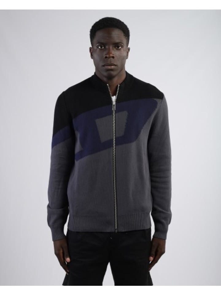 Футболка Diesel Tshirt, разноцветный
Футболка Diesel Tshirt, разноцветный