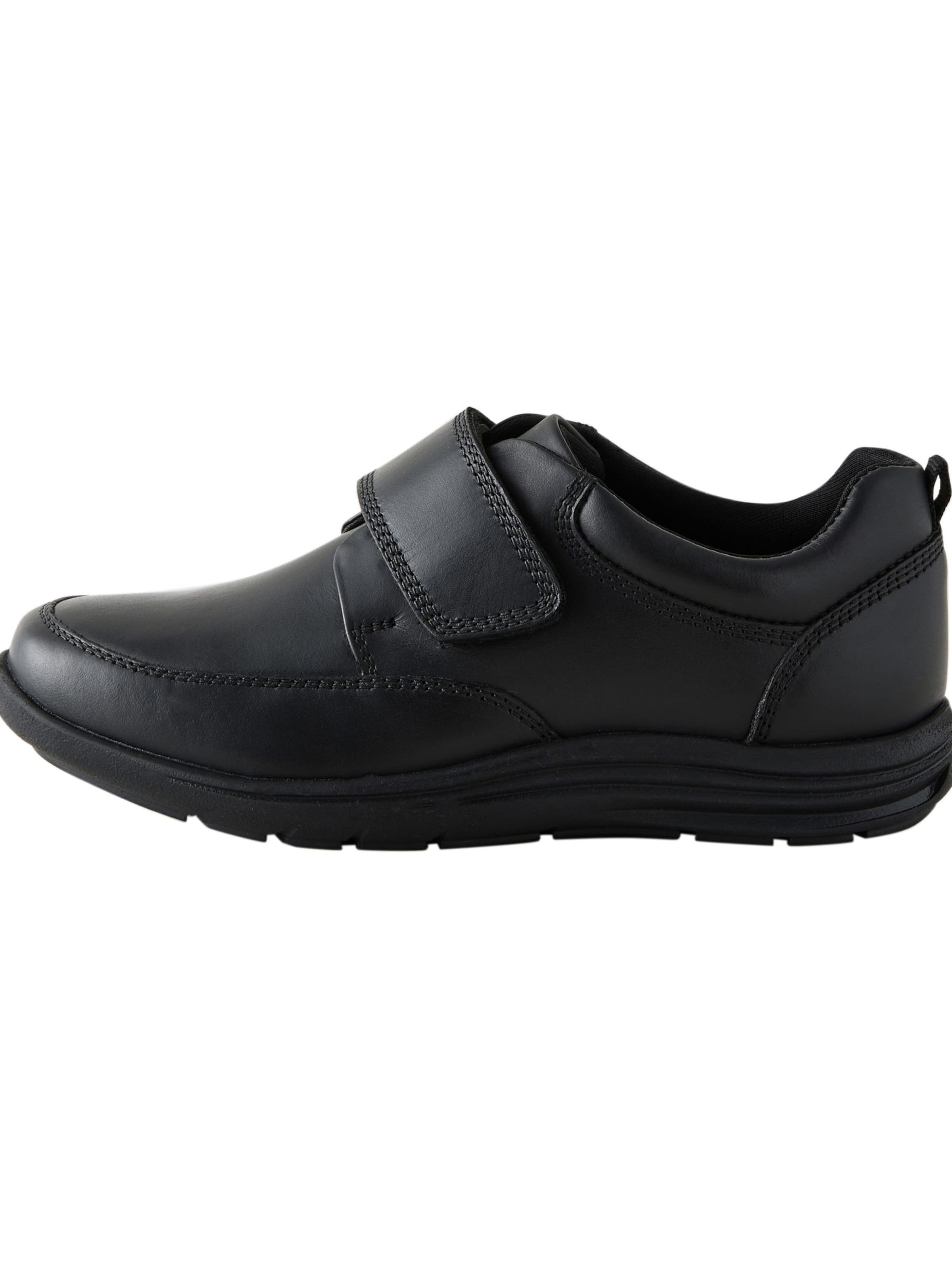 Next Кроссовки в черном цвете
Next Кроссовки в черном цвете