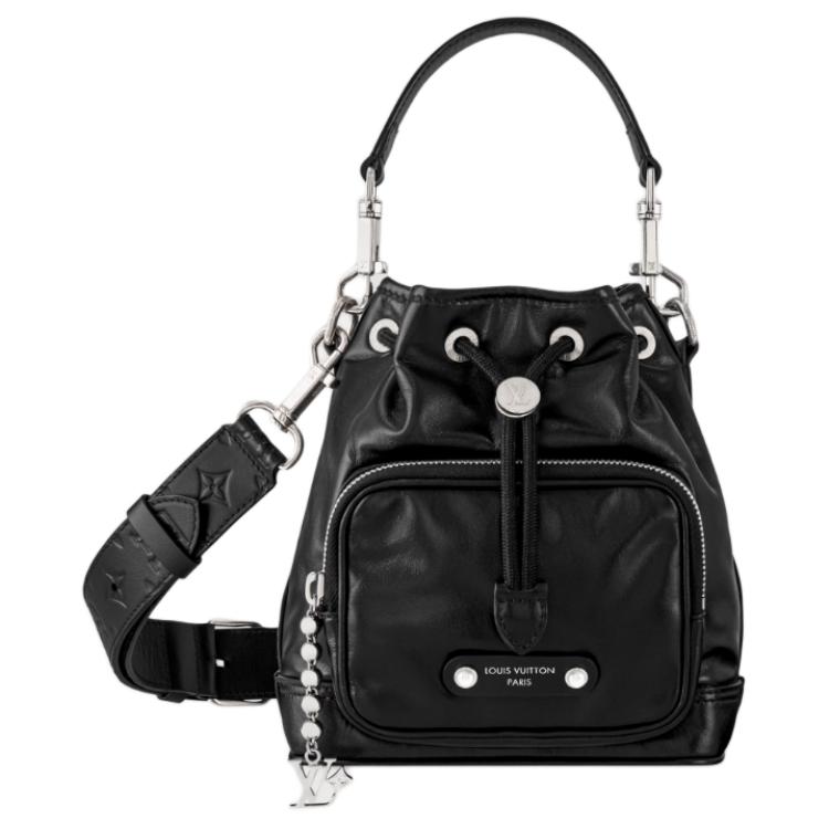 Сумка Louis Vuitton, basic set (bag+dust bag)
Сумка Louis Vuitton, basic set (bag+dust bag)