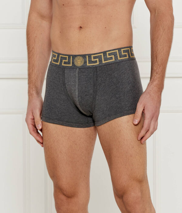 Боксеры Versace, серый / черный / золотой 
Боксеры Versace, серый / черный / золотой